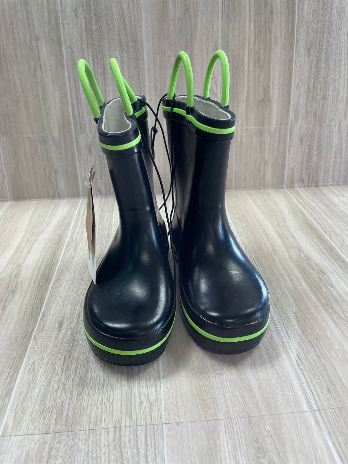 NEW - Rainboot - Black/Green - 6c