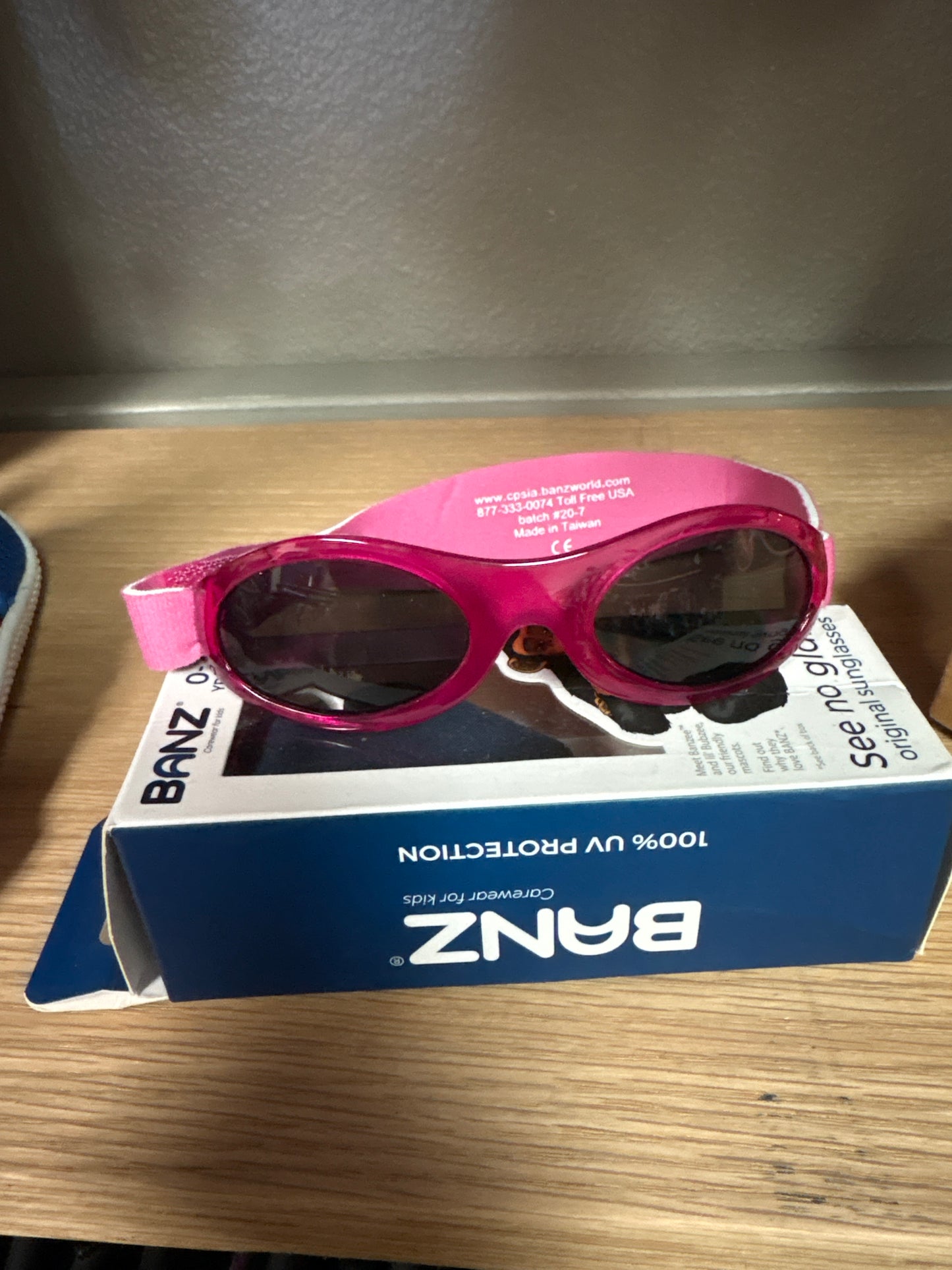 NEW Banz Infant Sunglasses
