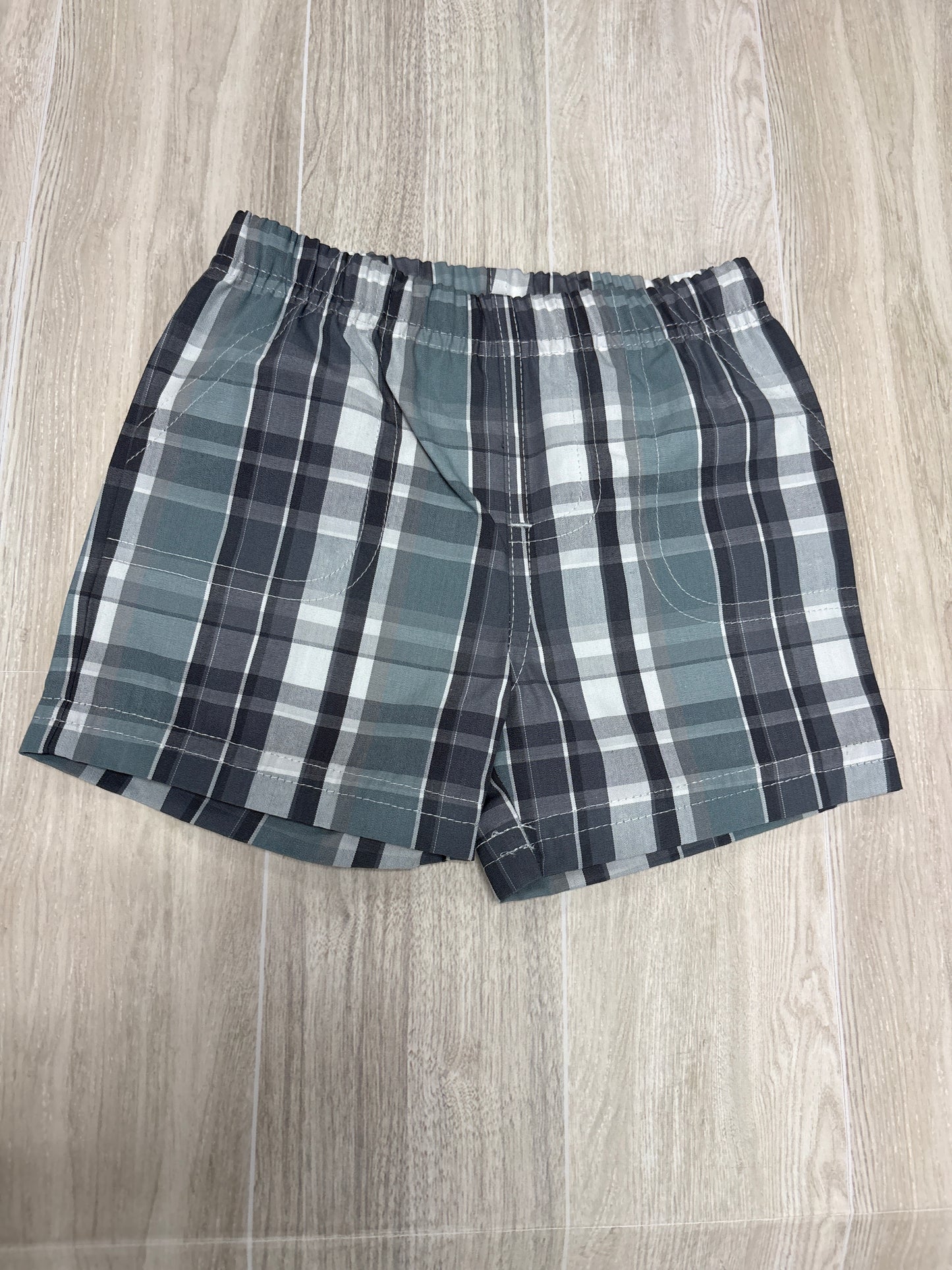 6m Grey Plaid Shorts