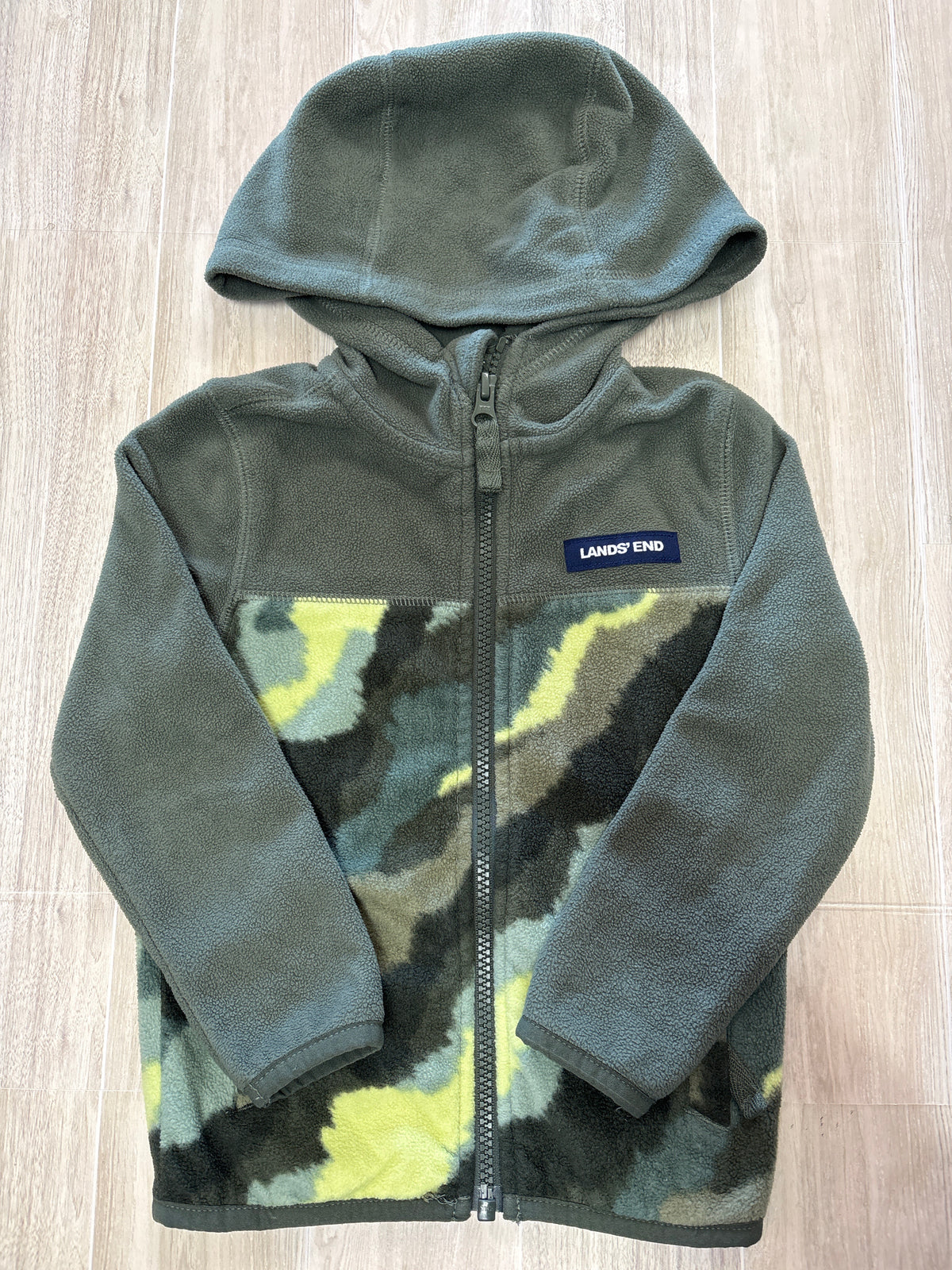 3T Lands End Green Camo Zip Up Jacket