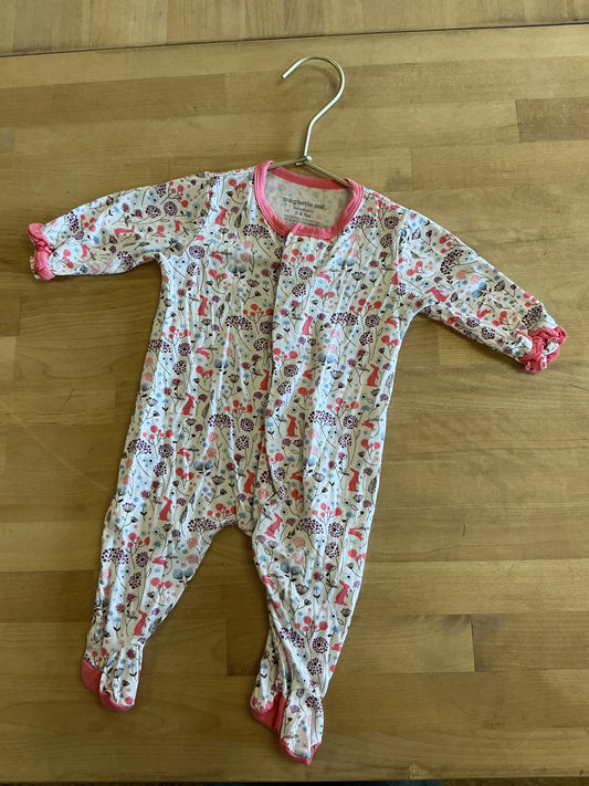 newborn-magnetic-me-pajama