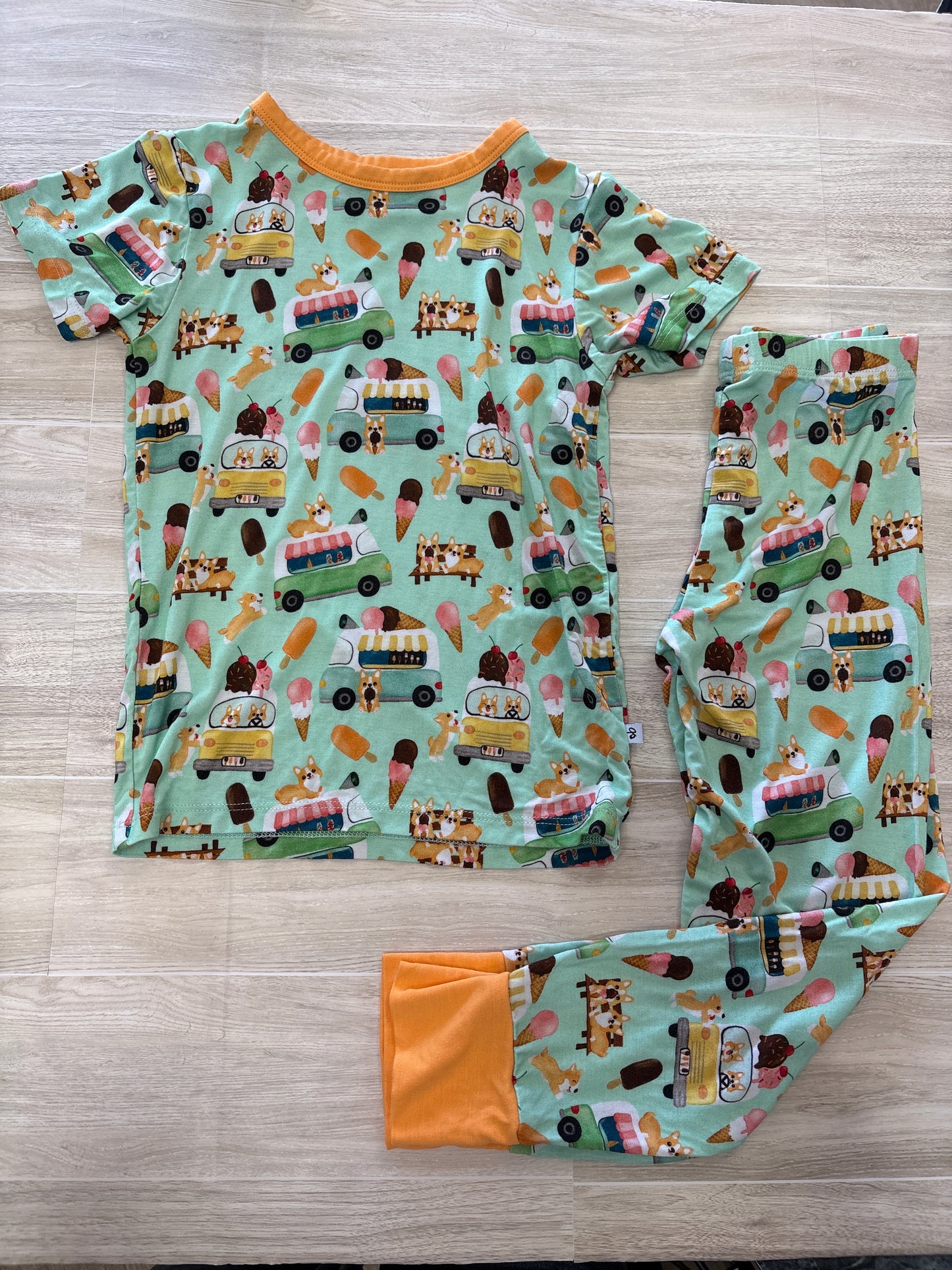4T Birdie Bean Dog Ice Cream Truck 2 Piece Lounge
