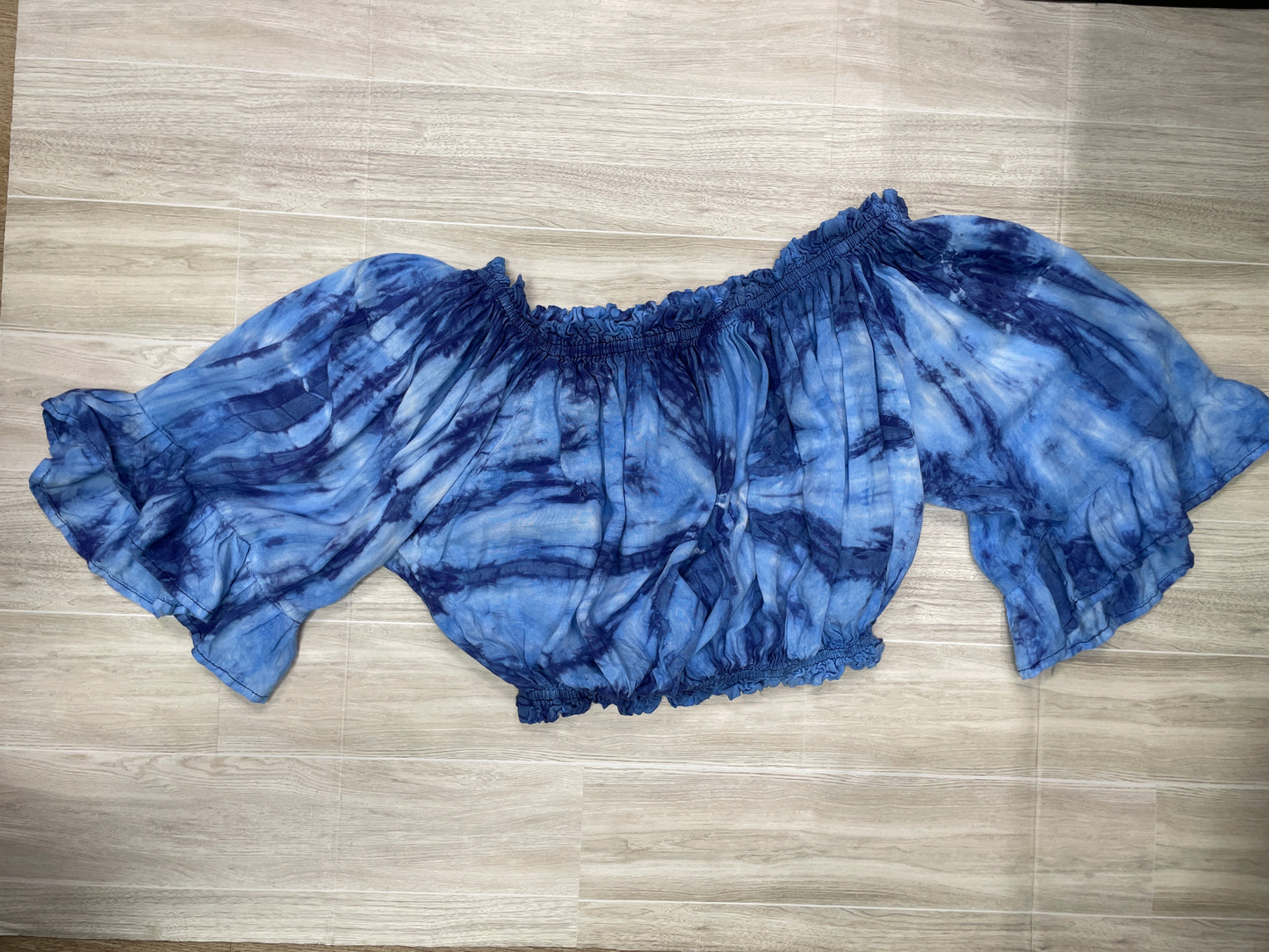 Womens One Size Blue Dyed Off Shoulder Crop Shirt