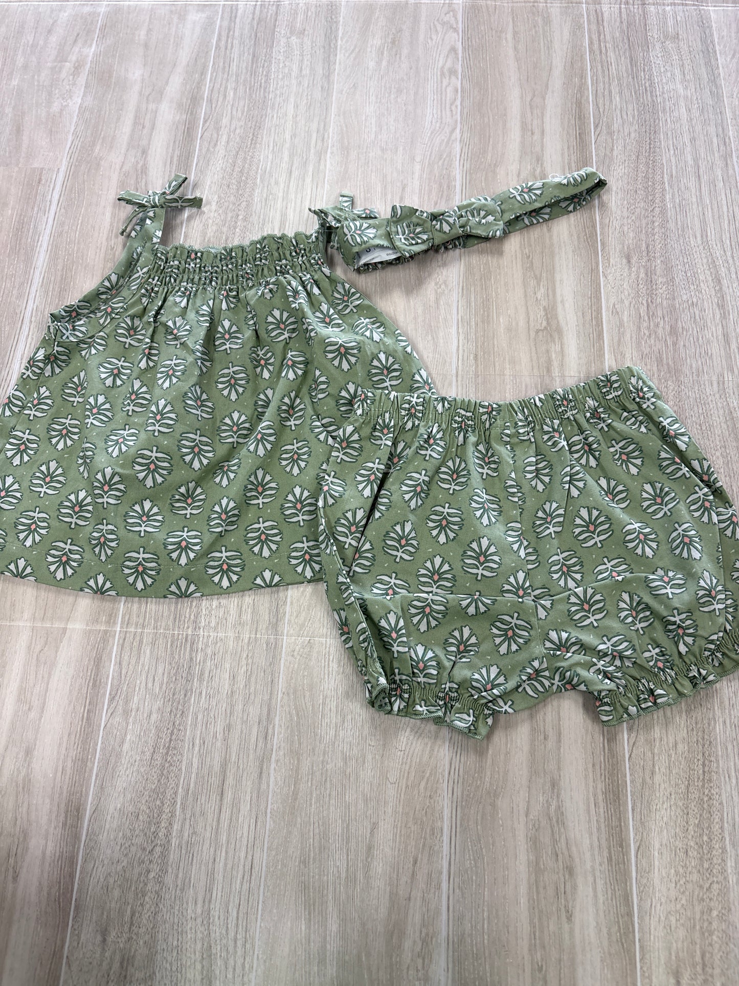 3m Green Abstract Leaf Tank + Bloomer/Headband Set