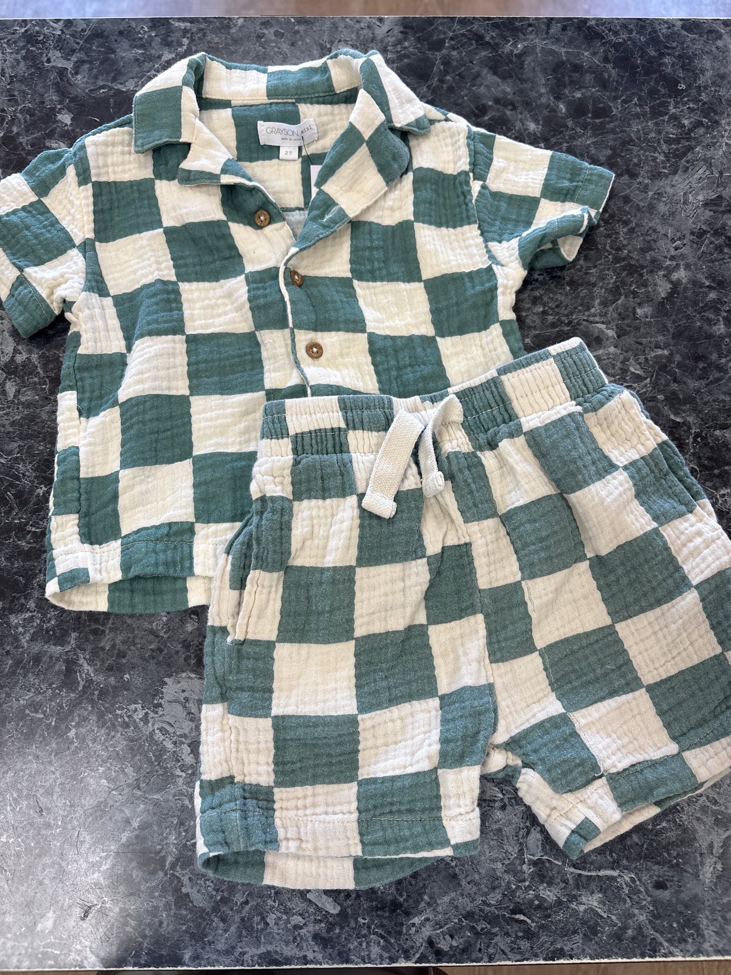 2T Green/White Checkered 2 Piece Gauze Set (Blemish for Shorts)