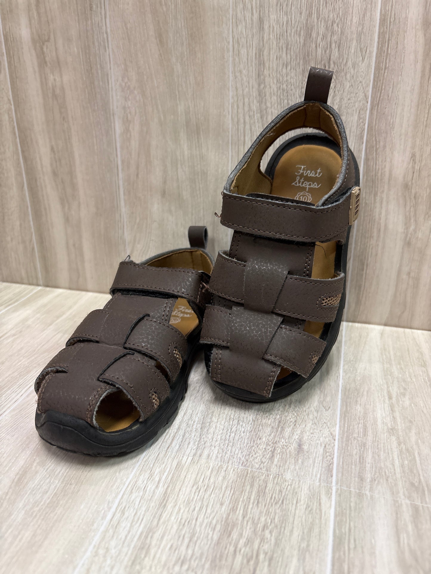 10c Brown Strappy Sandals