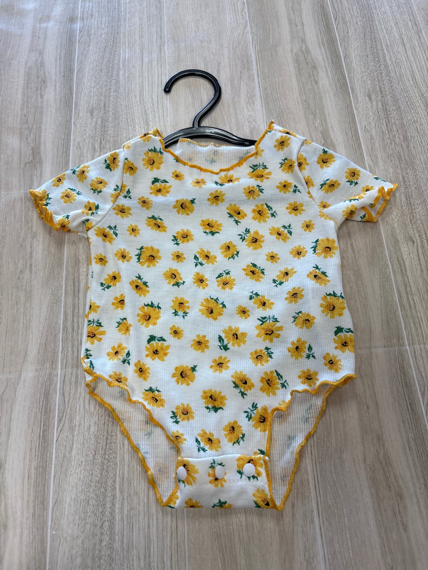Newborn Ribbed Sunflower Onesie