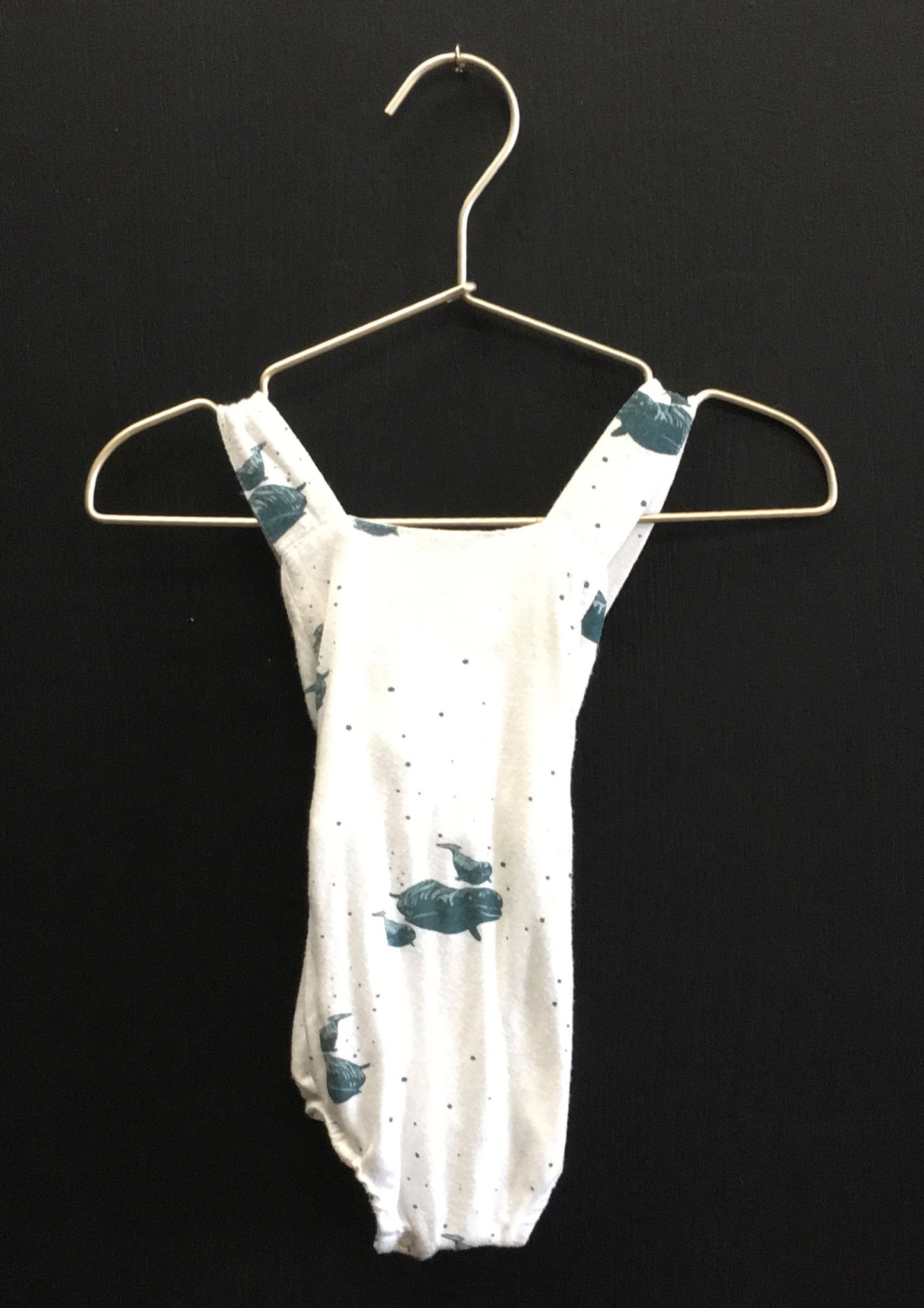 0-3m Kate Quinn Beluga Romper