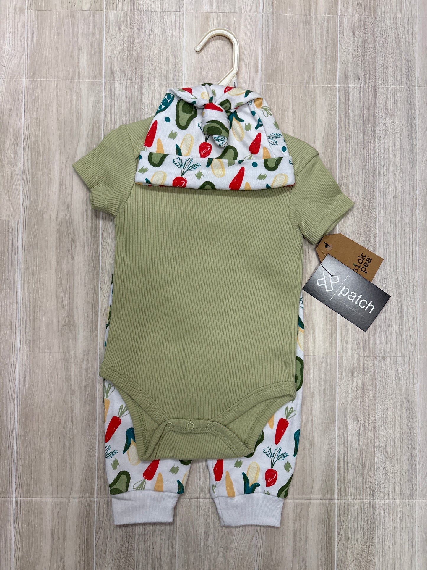 NWT 3-6m Chick Pea Vegetables Onesie + Legging + Hat Set