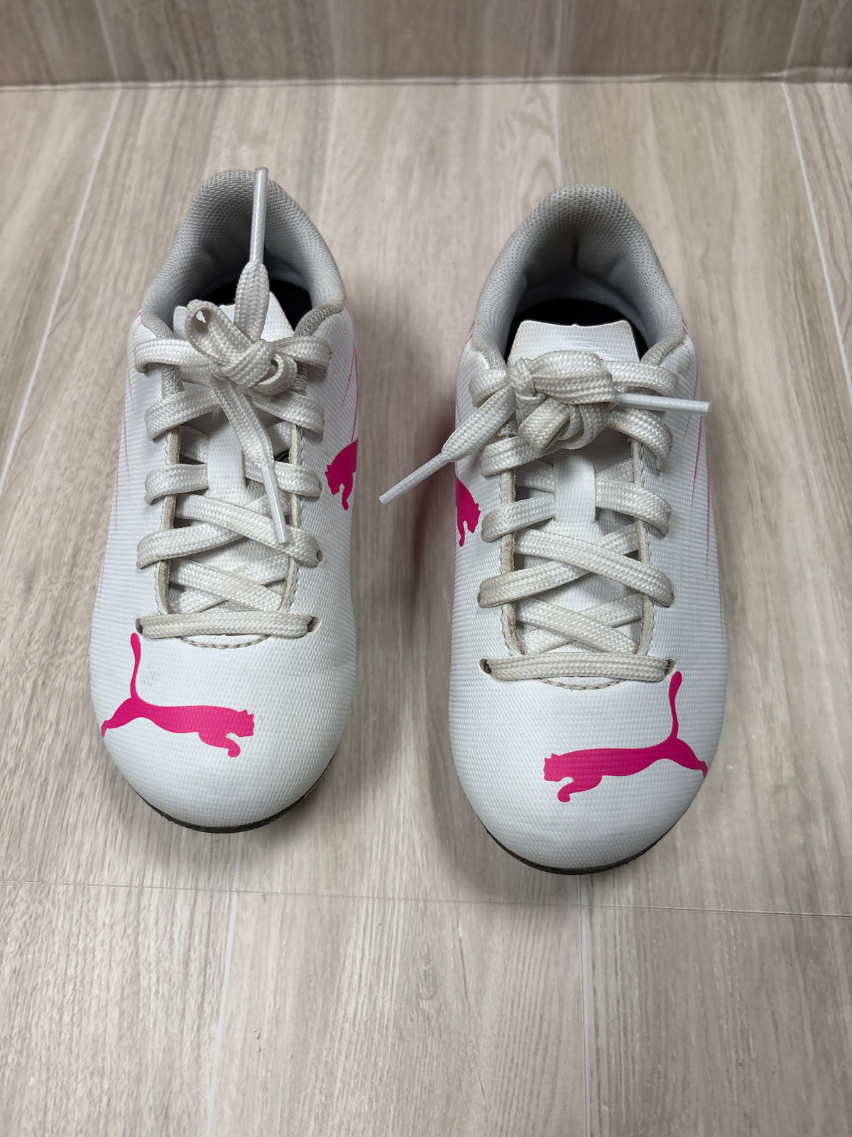 9c Pink/White Puma Cleats