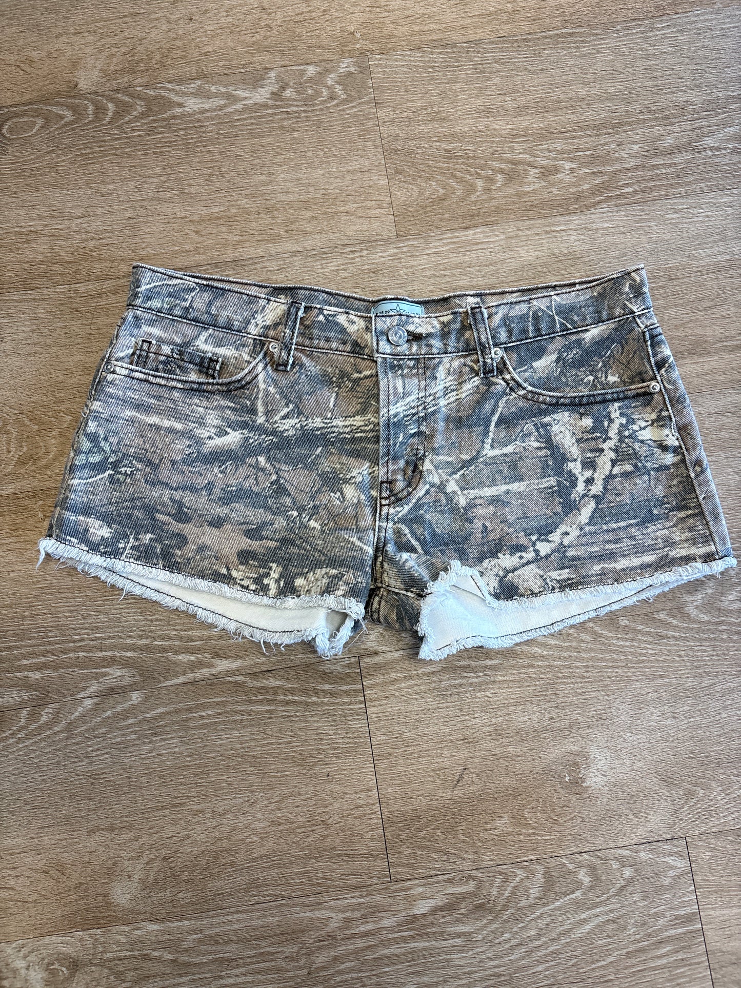 Womens 30 ReVice Camo Denim Shorts
