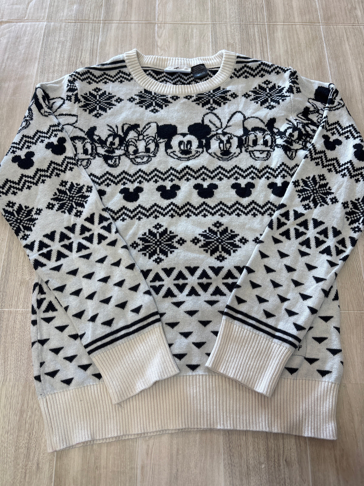12/14 Black/White Disney Holiday Sweater