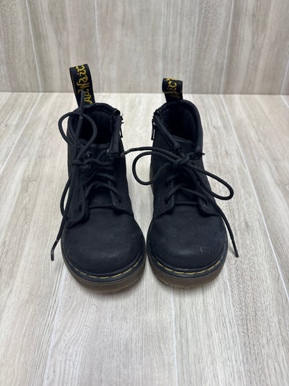 6c Black Dotted Dr Martens