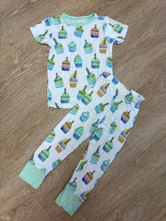 2T Birdie Bean Cupcakes 2 Piece Lounge Set