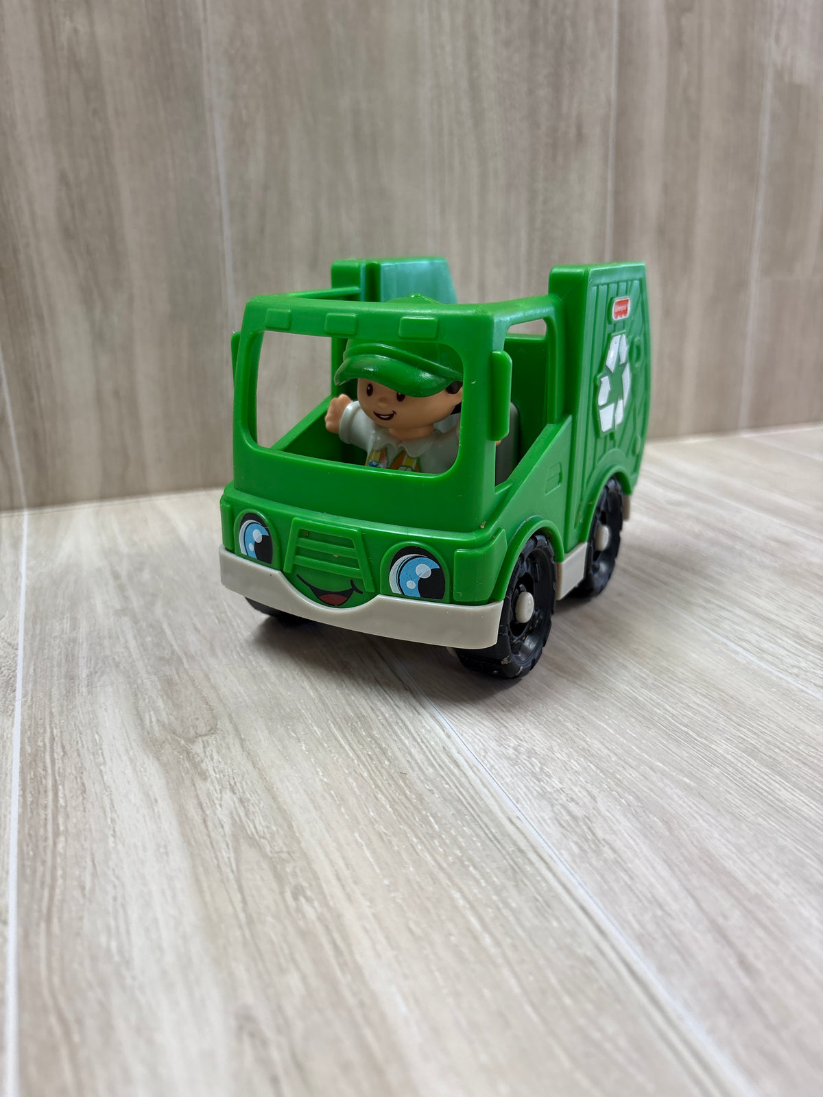 Toy - Fisher Price Recycle Truck With Driver