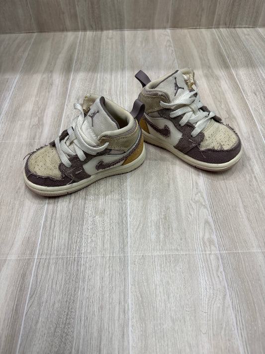 6c Jordan 1 Mid SE Craft Sneaker