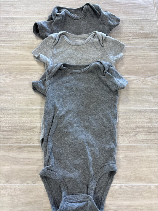3-6m Grey Onesie 3 Pack