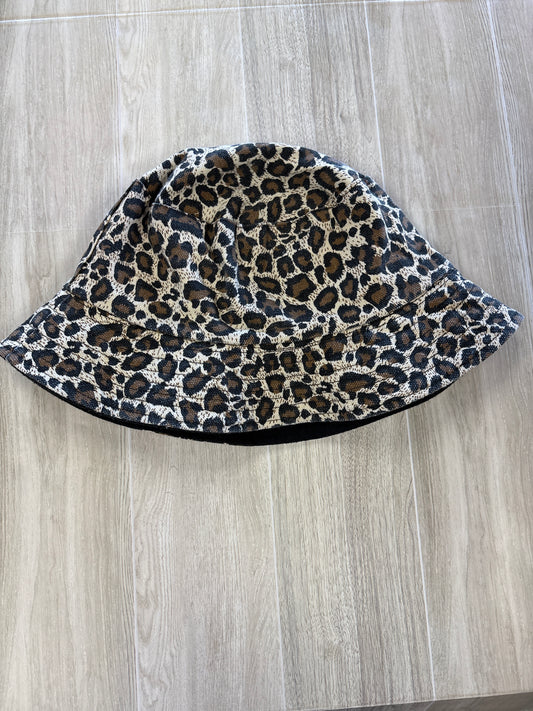 Leopard Print/Black Reversible Bucket Hat
