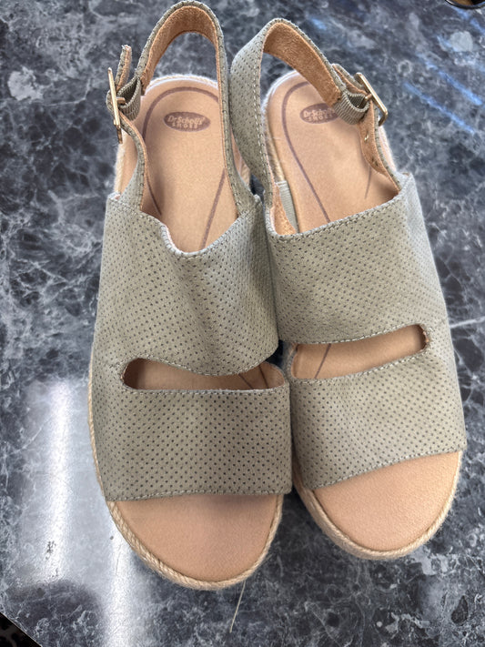 8.5W Dr Scholls Olive Wedges