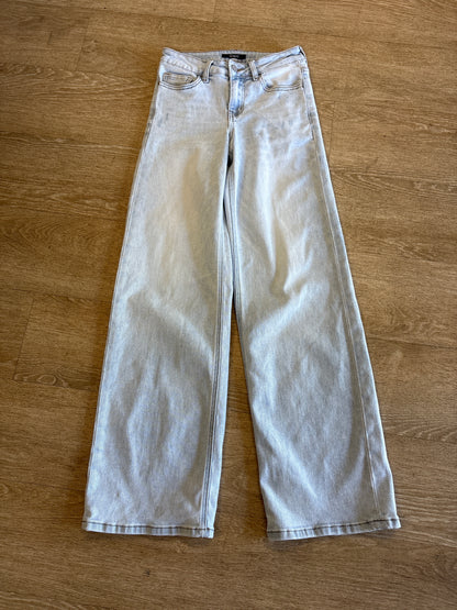 Womens 25 Oneso Light Wash Straight Leg Stretch Denim Pants