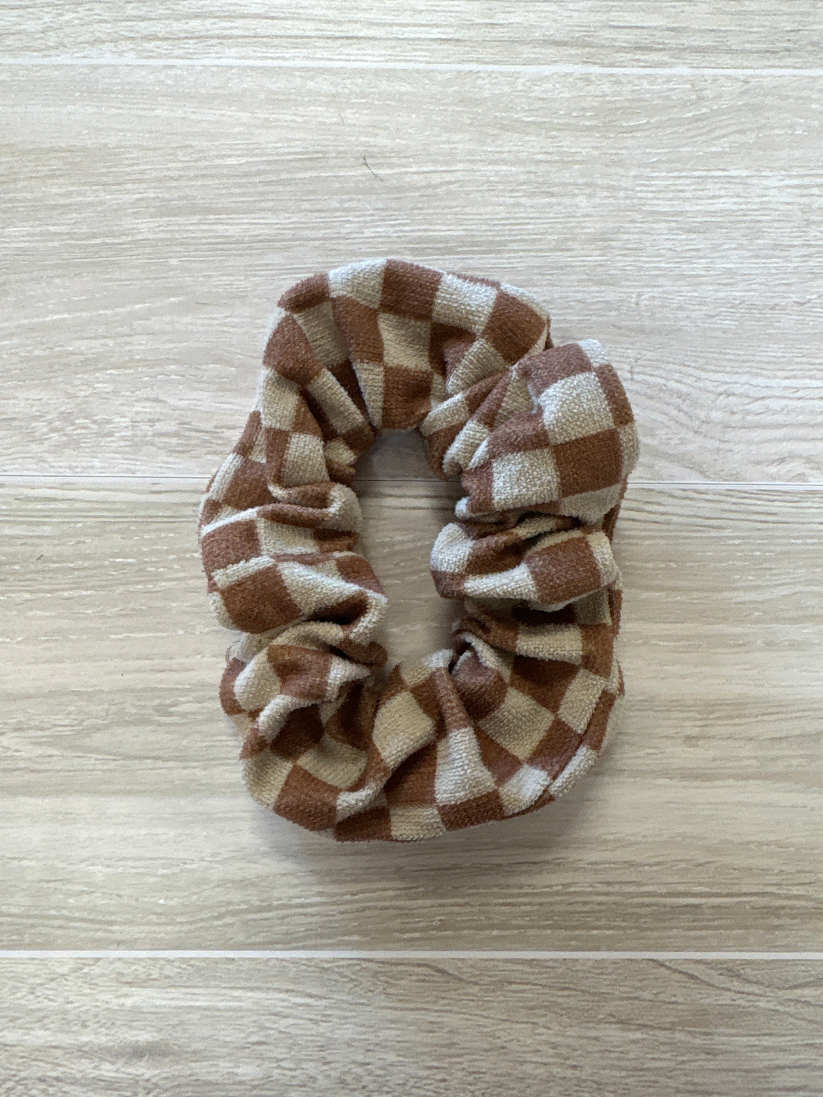 Scrunchie - Brown/Tan Checkered