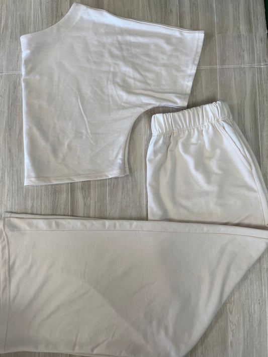 Womens Large Cream 2 Piece Lounge Set