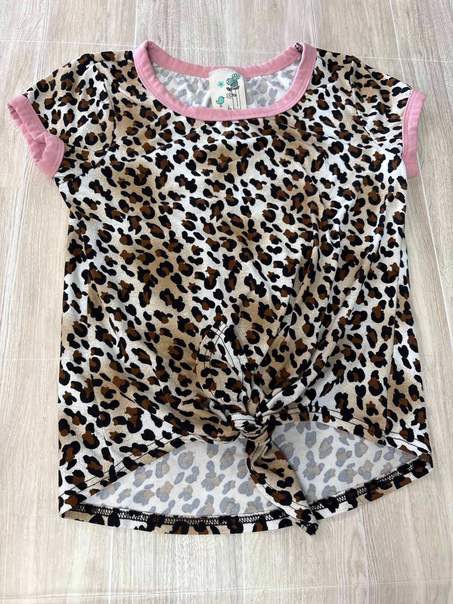 6x Leopard Soft Tee