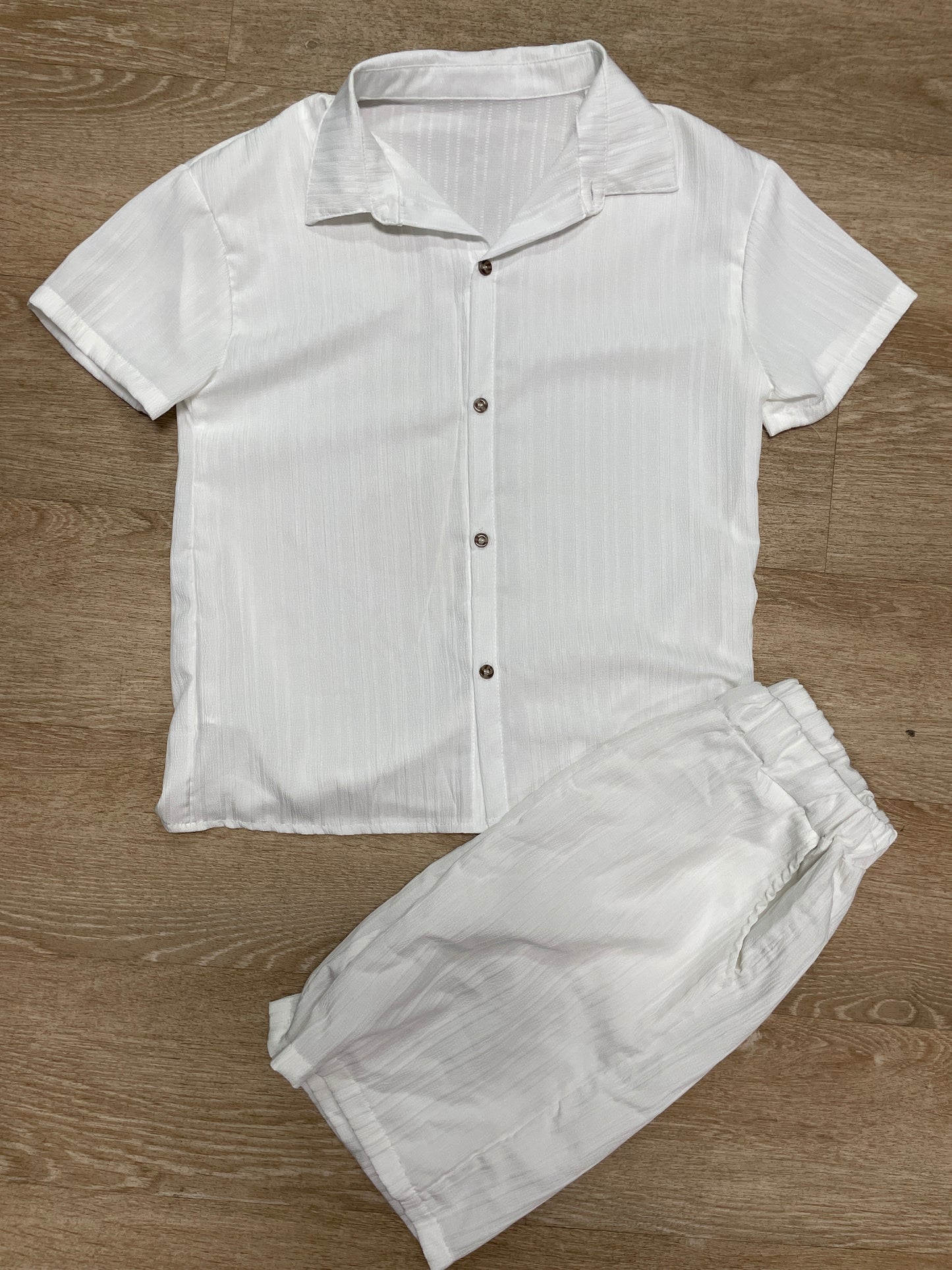 14/16 White Lightwight Button Up + Shorts Set - Blemish