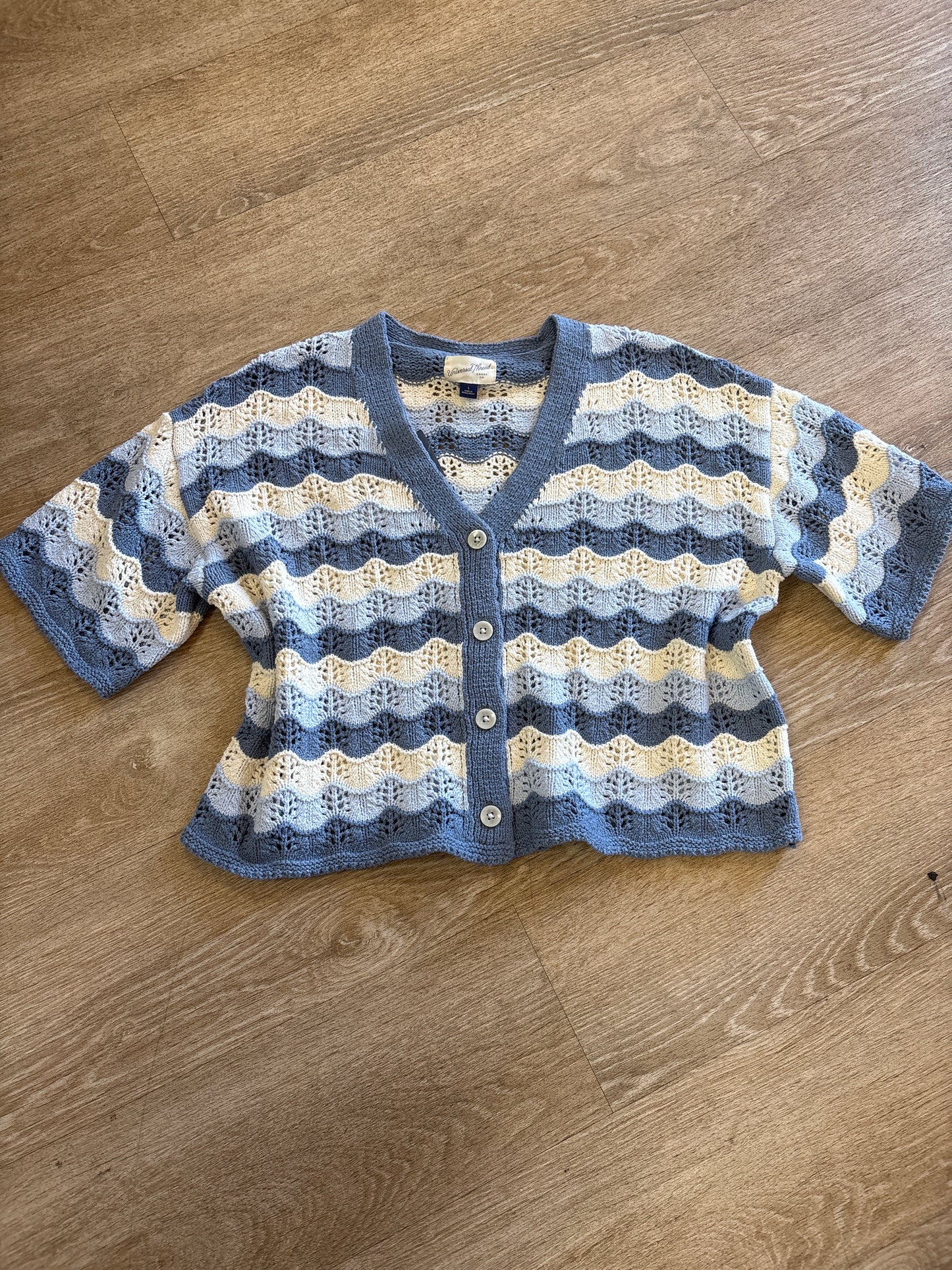 NWT Large Knit Blue/Cream Striped Short Sleeve Button Shirt