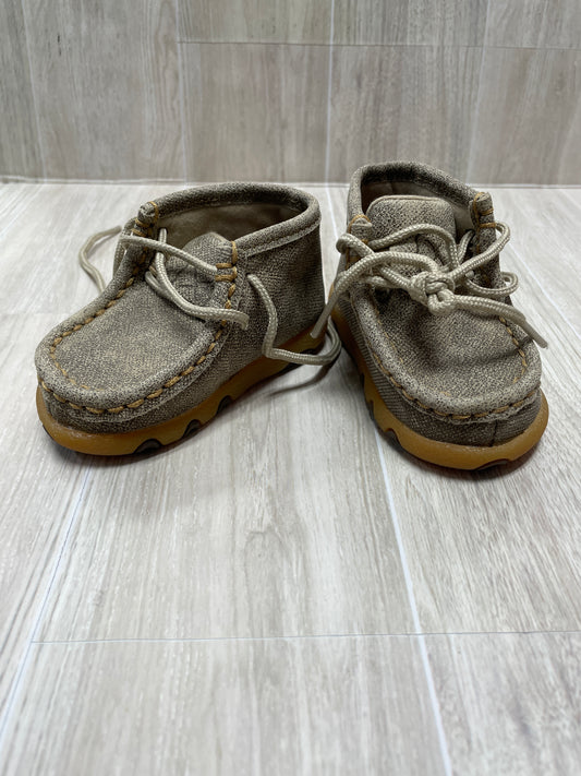 2c Beige Twisted X Chukka Lace Up Shoes
