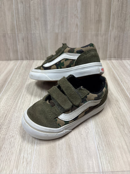 7c Camo/Olive Velcro Vans