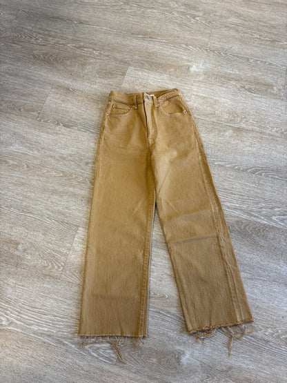 Womens 24 Levis Ribcage Straight Raw Hem Denim Pant - Butterscotch