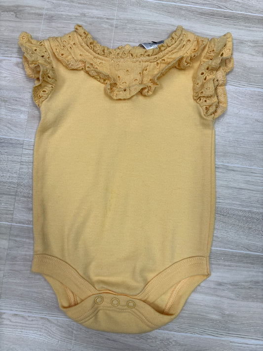 3-6m Yellow Eyelet Detail Onesie