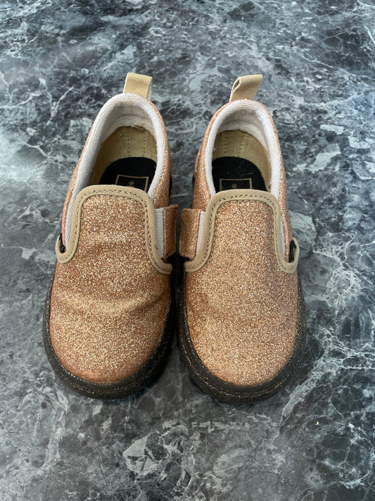 7c Gold Glitter Slip On Vans