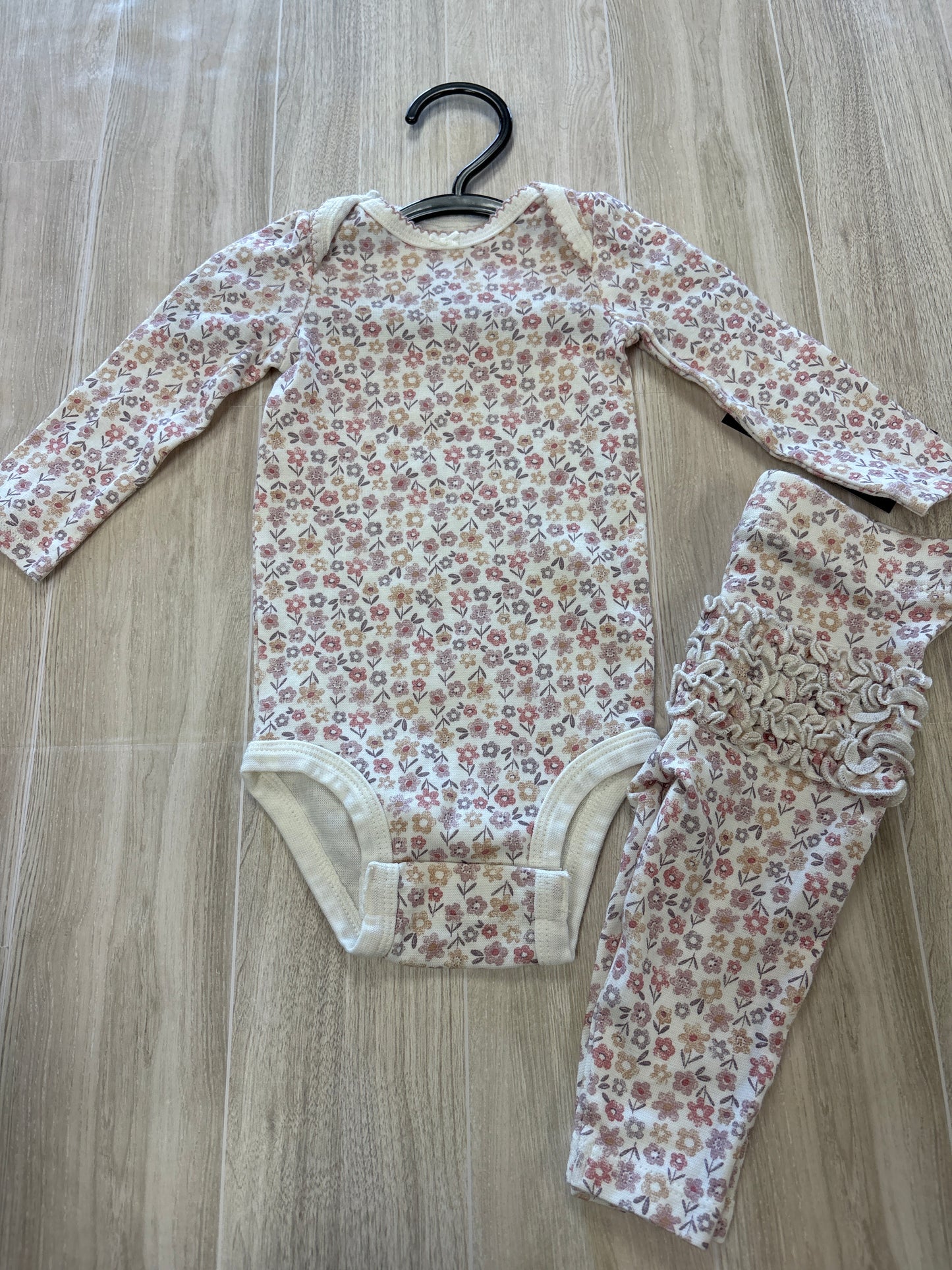 3m Neutral Floral Onesie + Legging Set