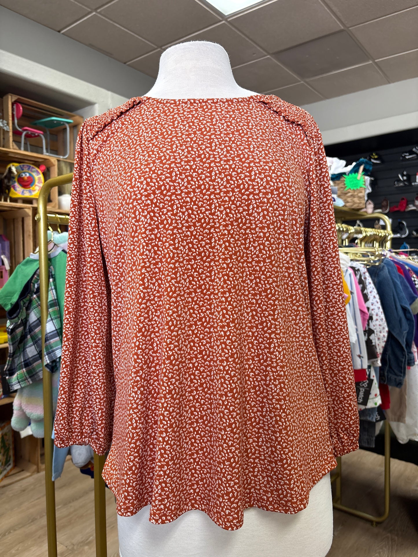 Womens Large Rust/Cream Printed Long Sleeve