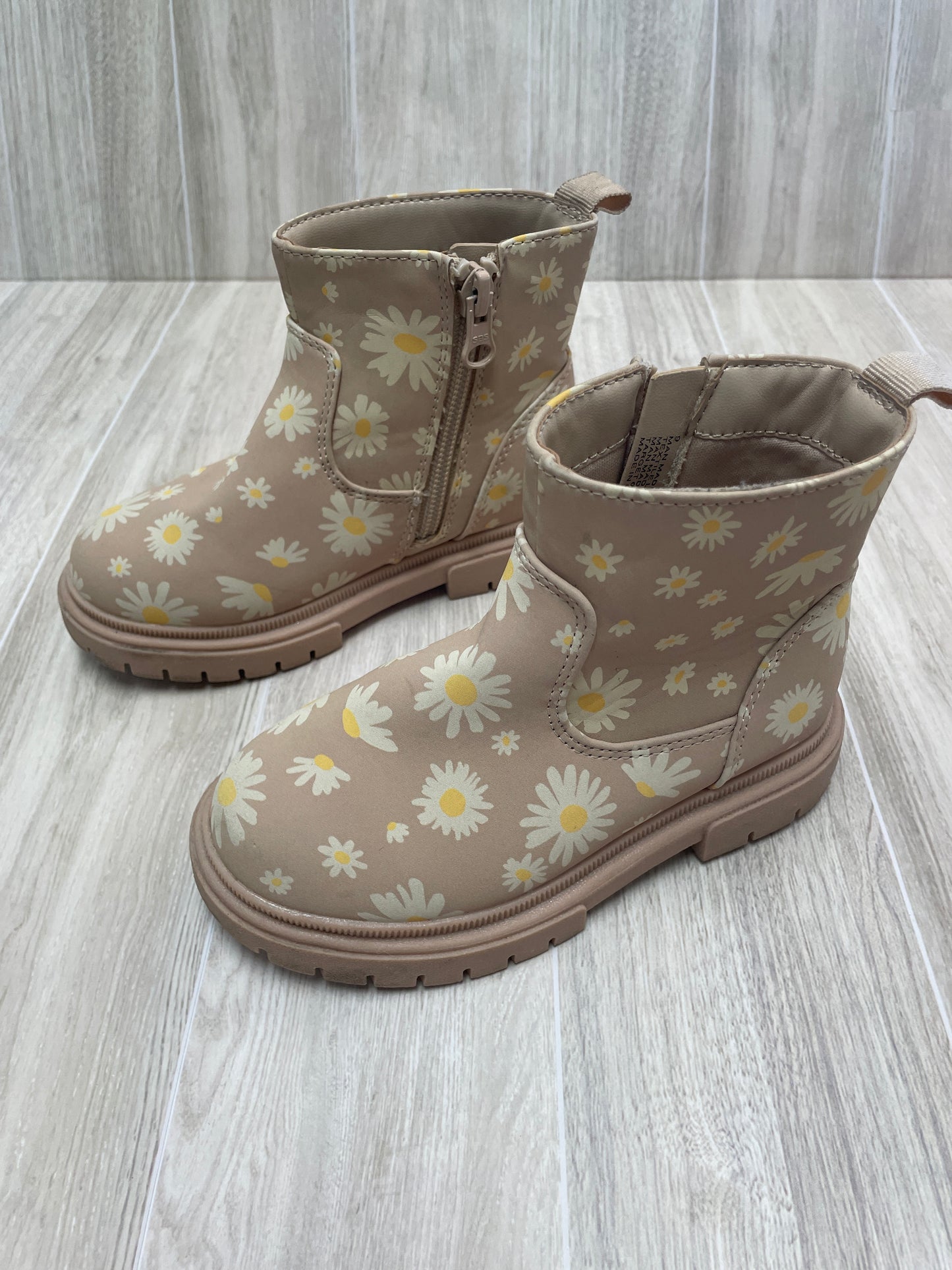 9c Tan Flower Boots