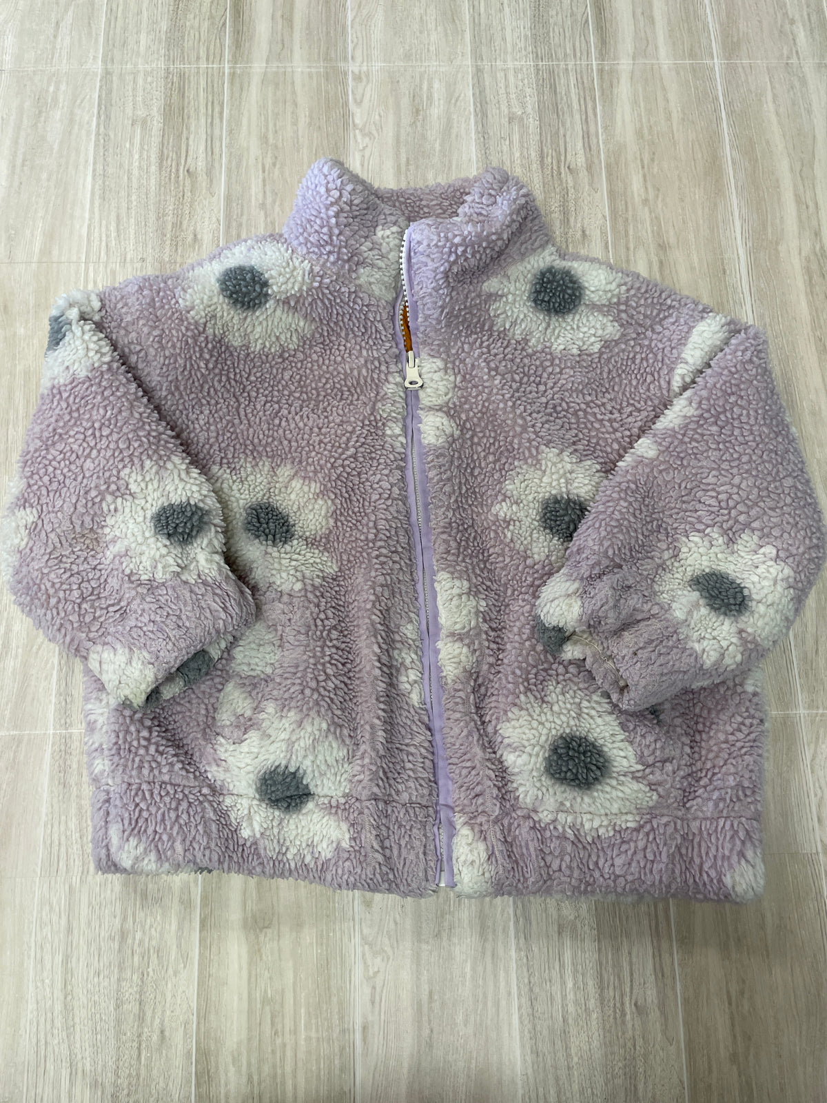 4/5 Zara Lavander Teddy Floral Zip Up