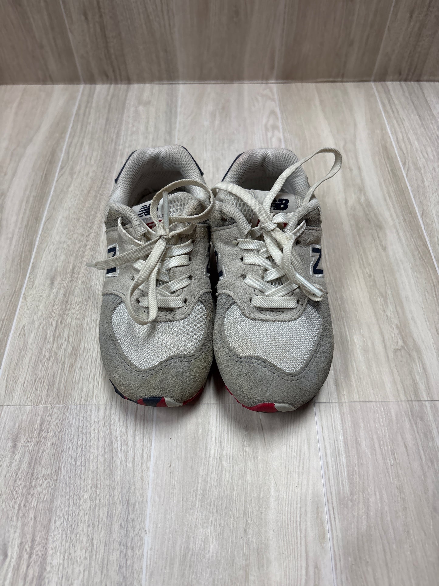 7c New Balance Grey Sneaker