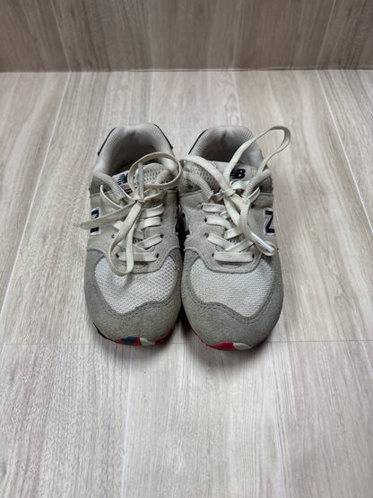 7c New Balance Grey Sneaker