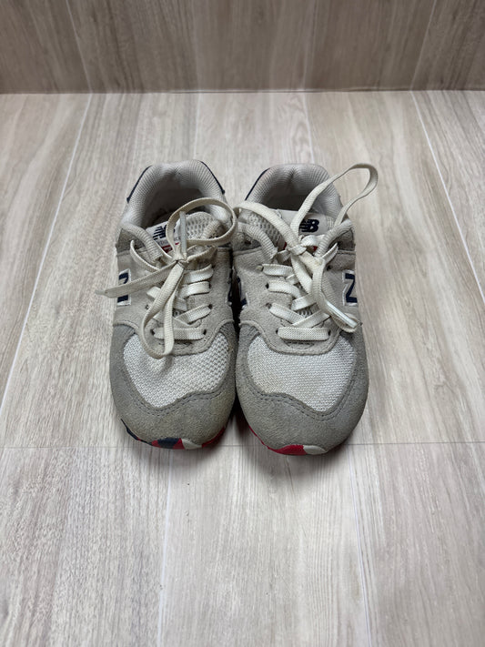7c New Balance Grey Sneaker