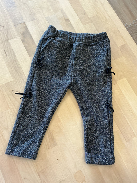 18-24m Zara Black and Gray Waffleknit Bow Pants