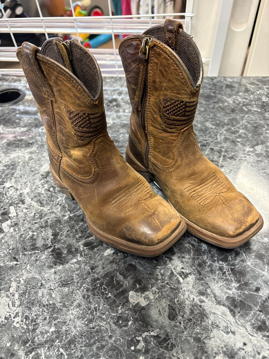 10c Ariat American Flag Western Boots - Toe Blemish