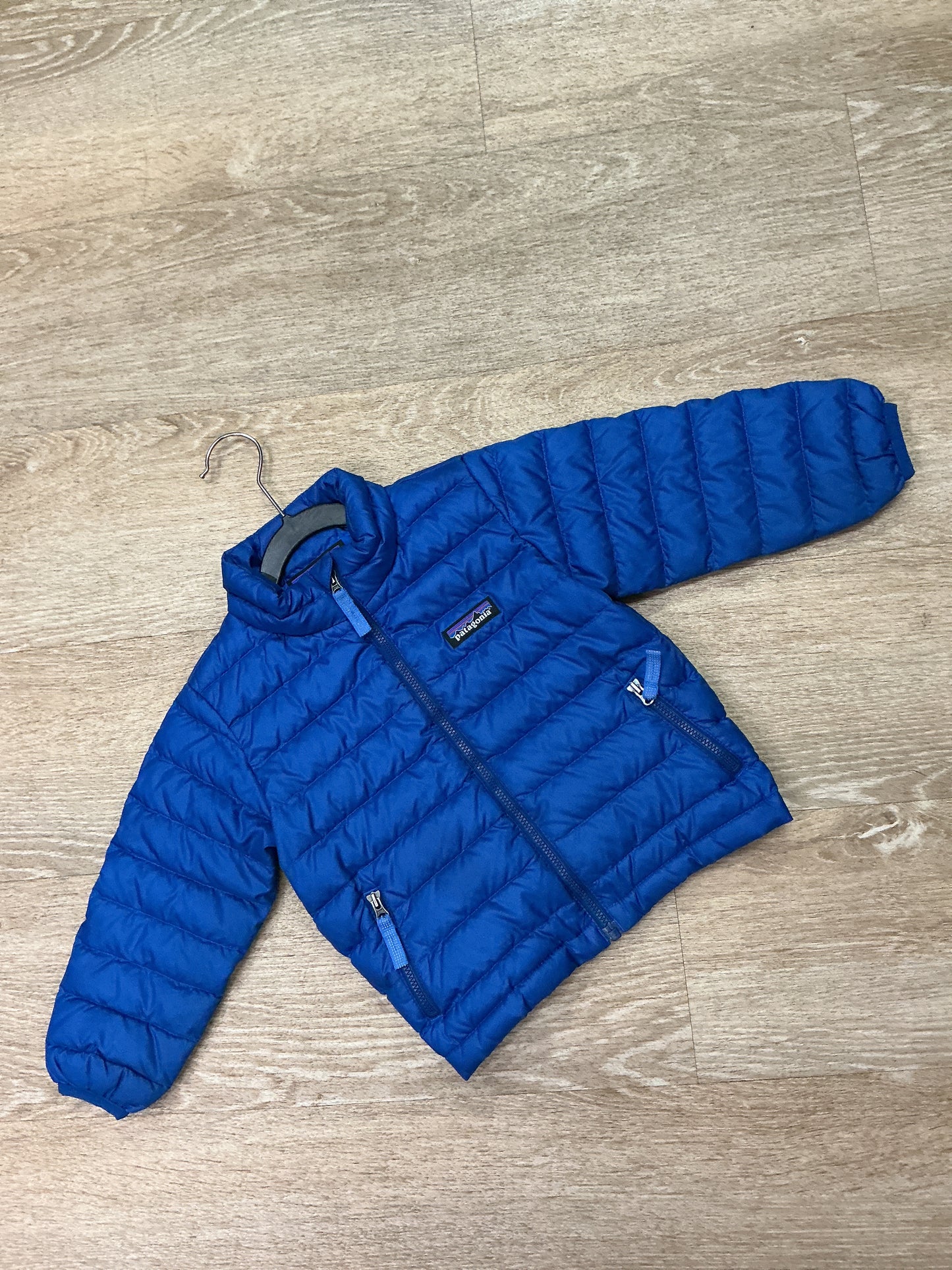 2T Patagonia Cobalt Puffer Jacket