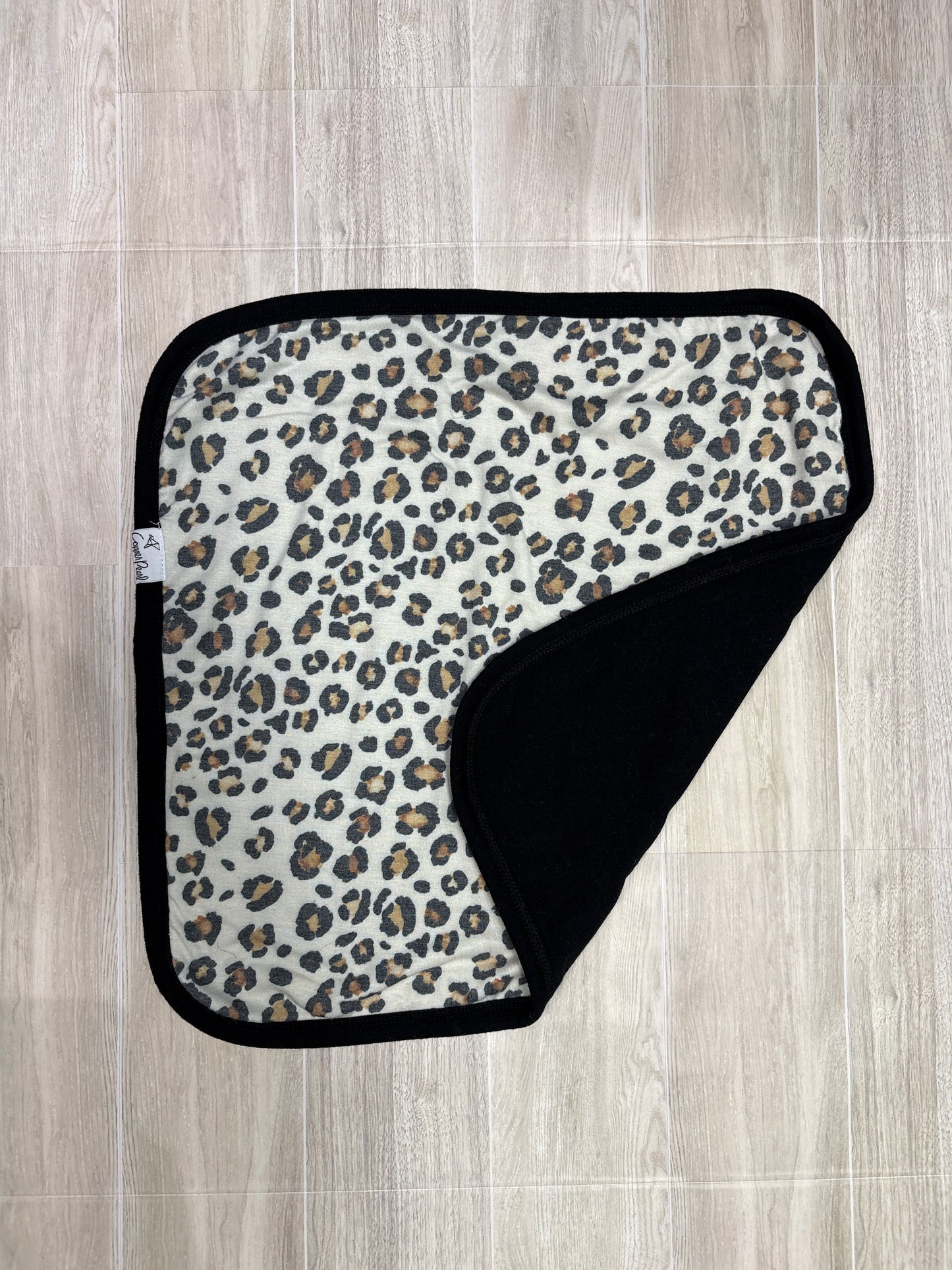 Copper Pearl Burp Cloth - Leopard/Black