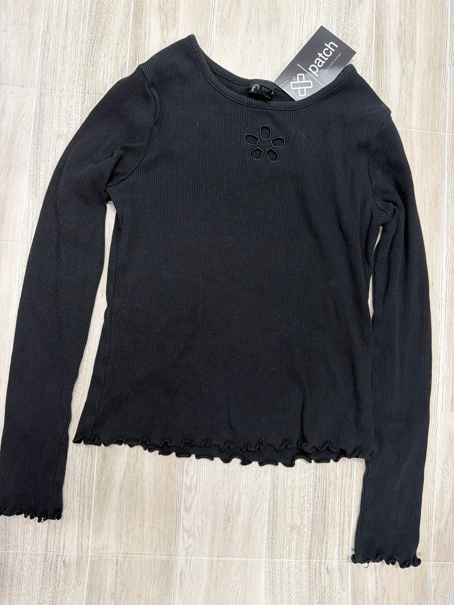 10/12 Black Daisy Decal Ribbed Long Sleeve