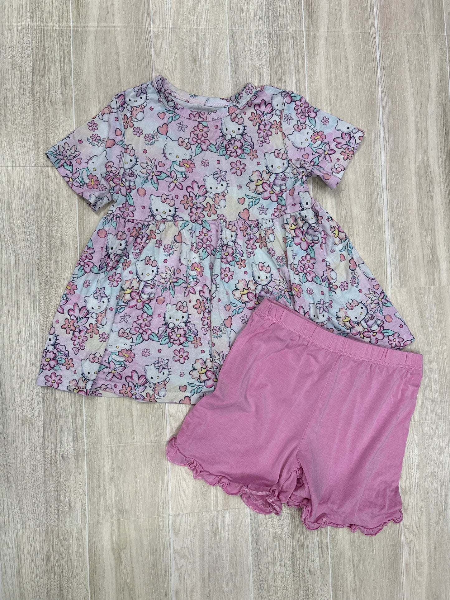 2T Pink Hello Kitty Tunic + Pink Shorts Set