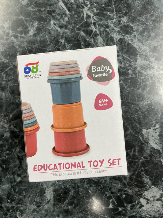 NEW 8 Piece Stacking Cups