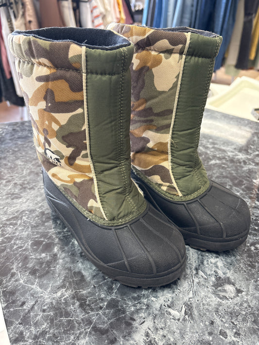 1Y Sorel Camo Snow Boot