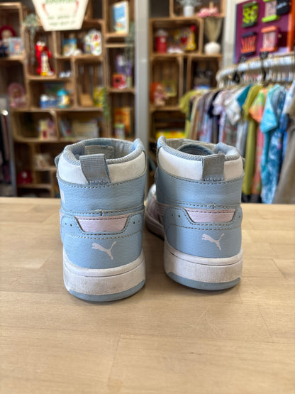 13c Blue/Lavender High Top Pumas - Blemish